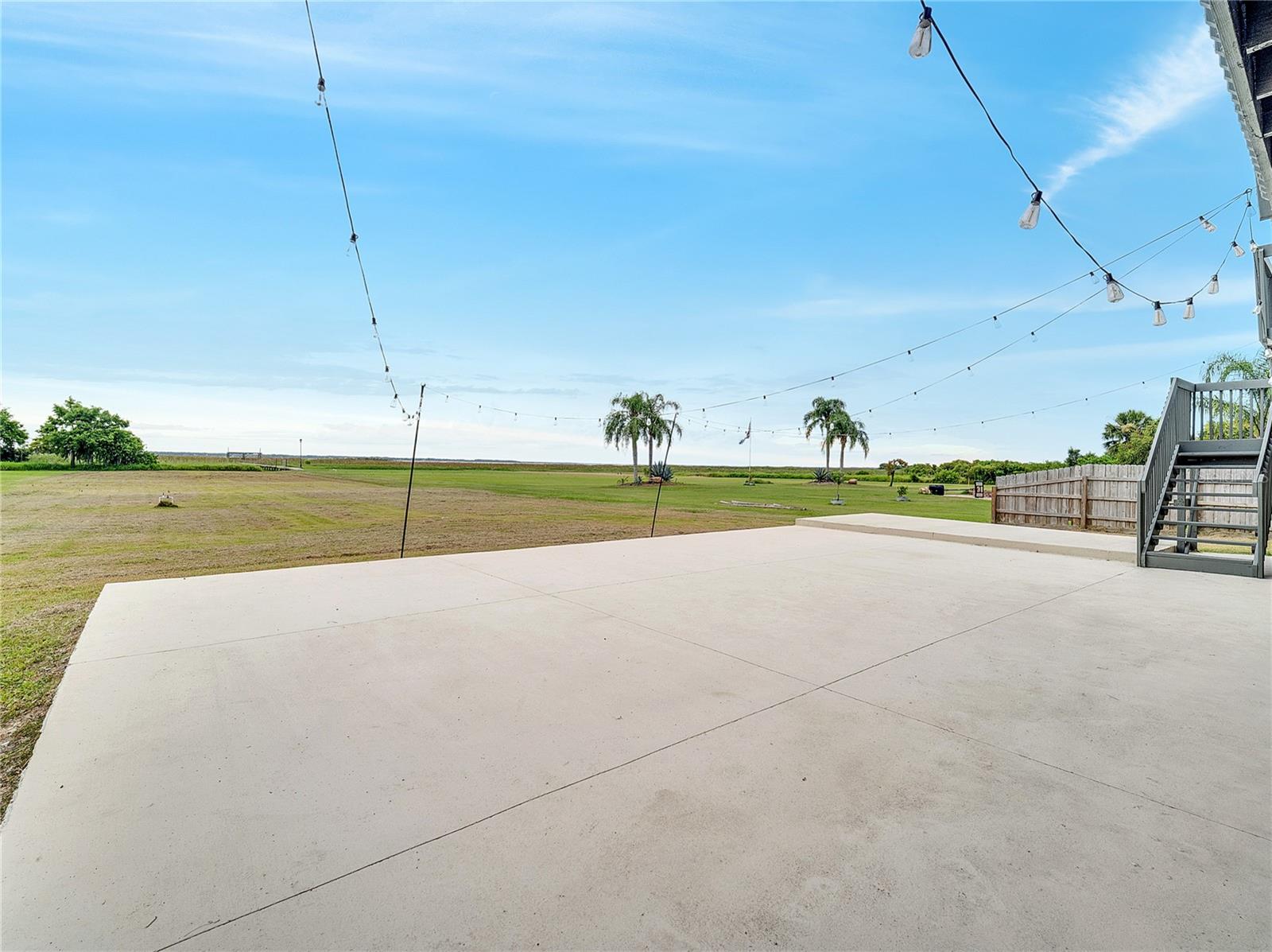 Image 73 of 87 For 2525 Ridgeway Drive