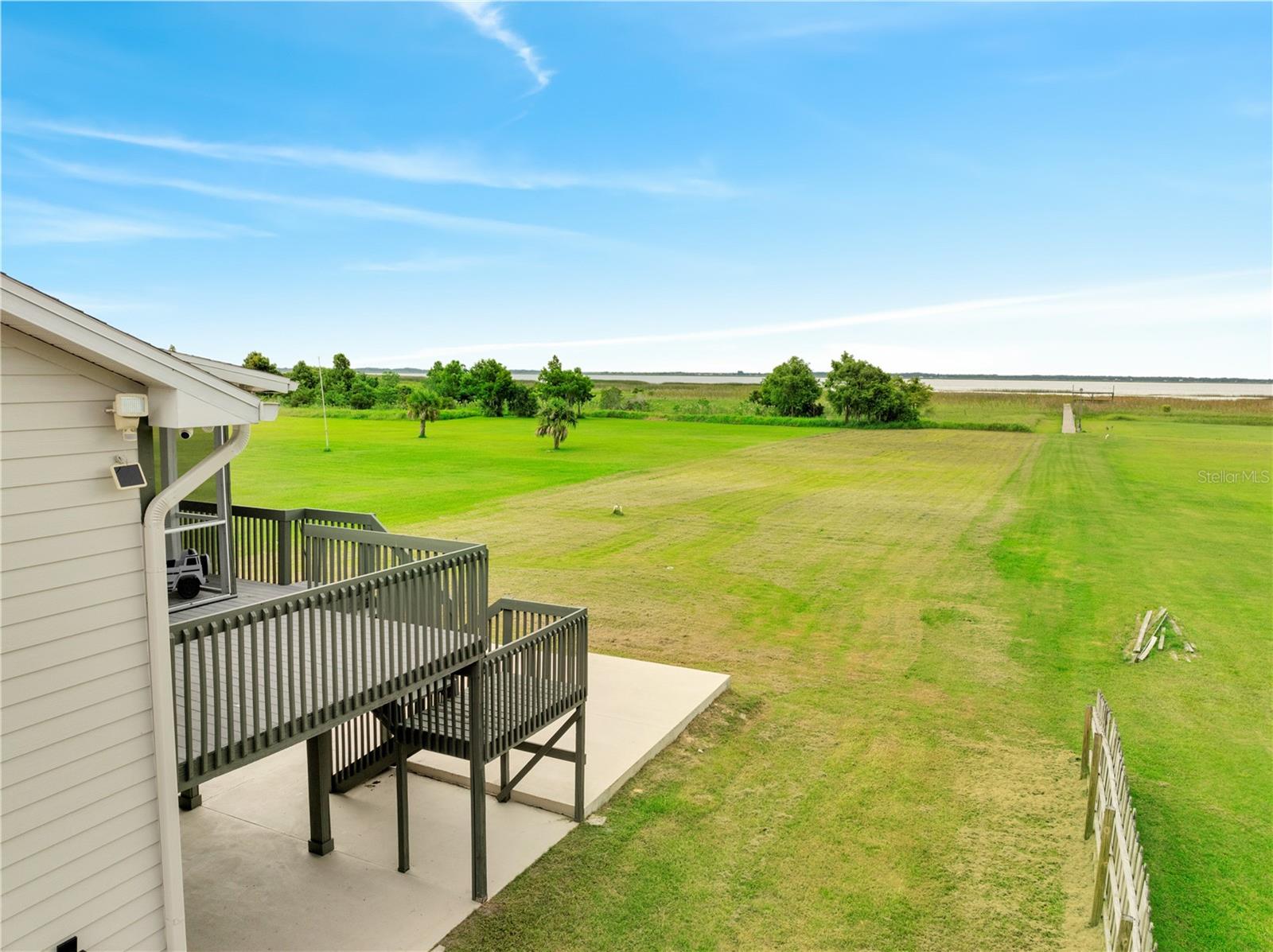 Image 75 of 87 For 2525 Ridgeway Drive