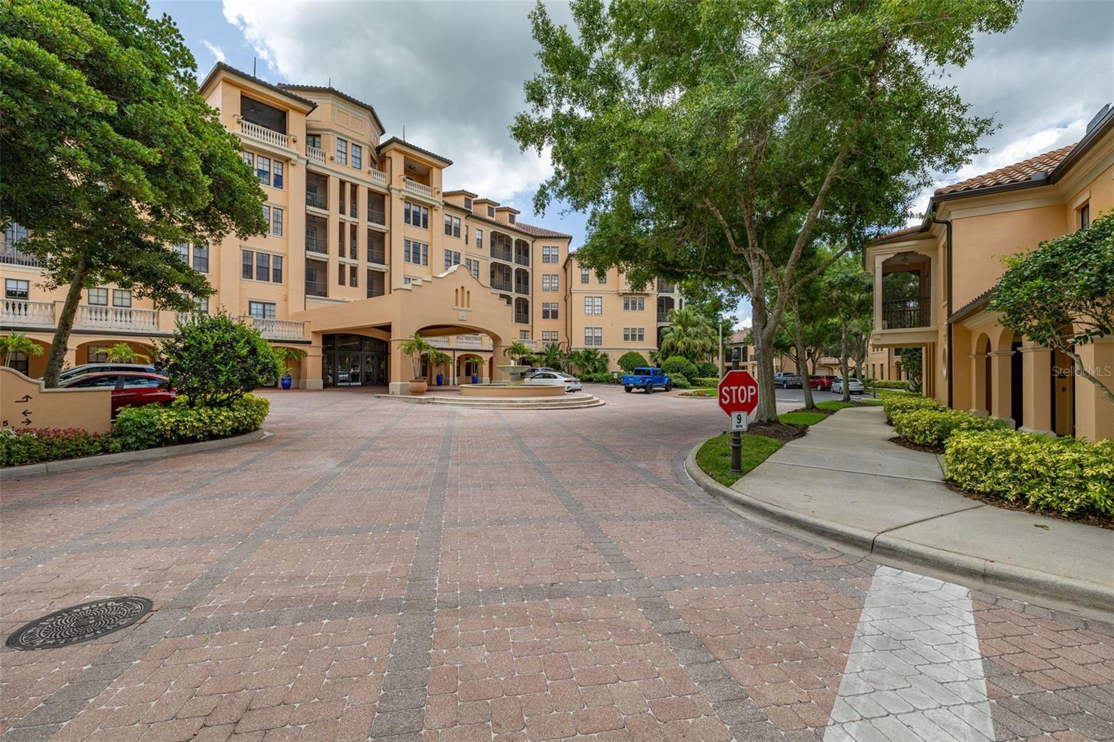 Image 20 of 93 For 502 Mirasol Circle 103