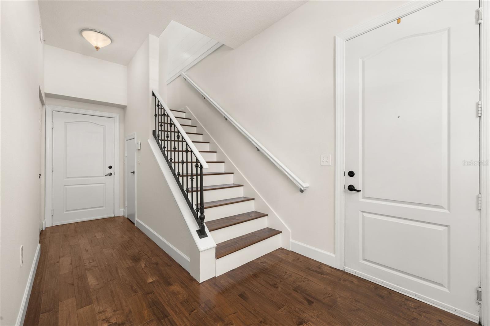 Image 23 of 93 For 502 Mirasol Circle 103