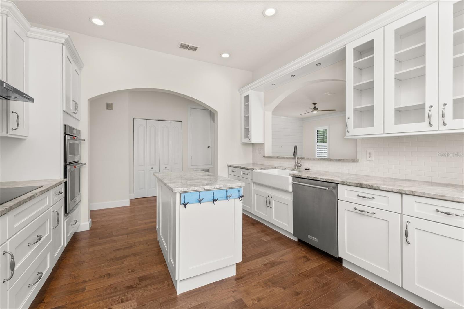 Image 44 of 93 For 502 Mirasol Circle 103