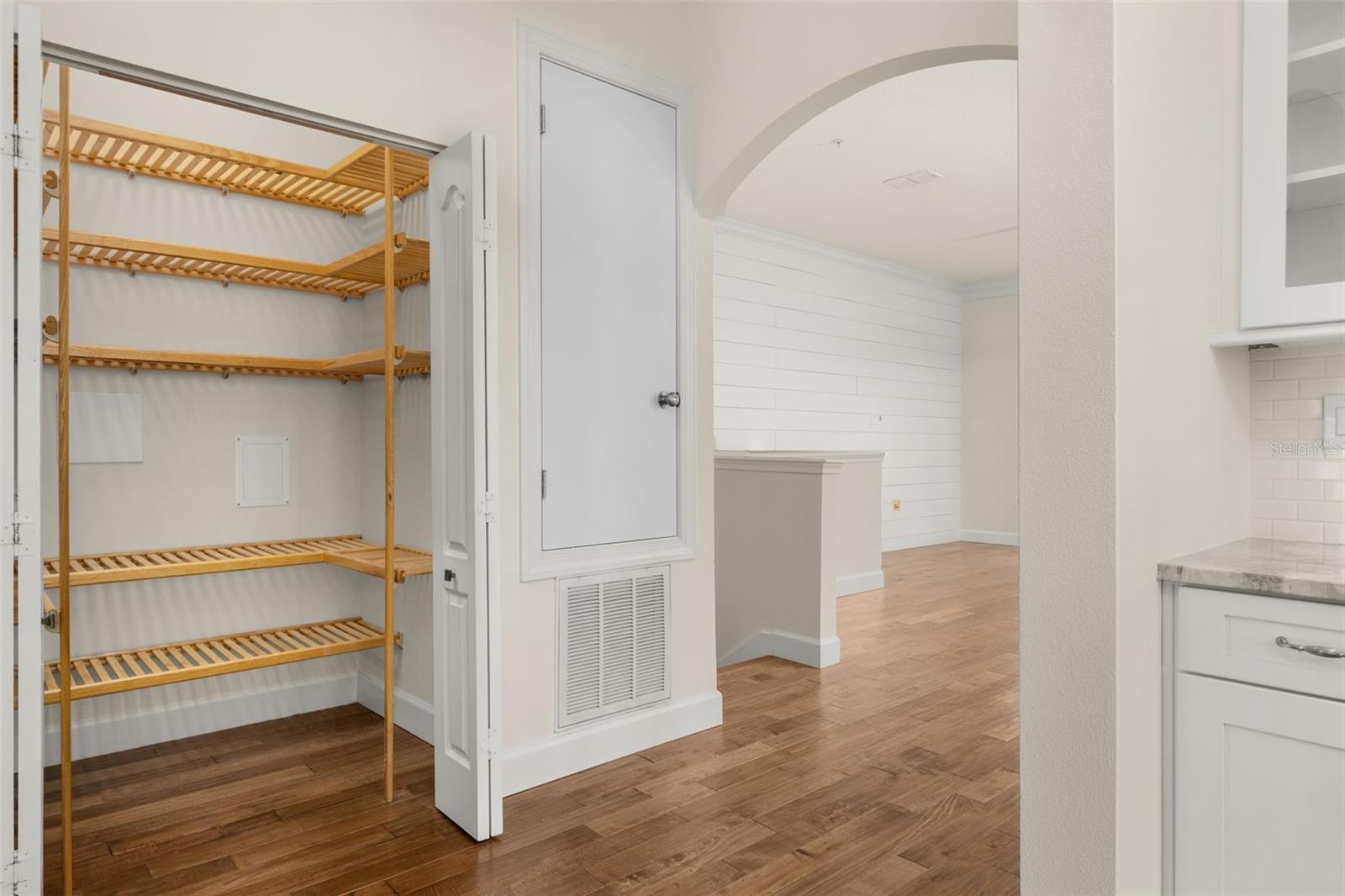 Image 46 of 93 For 502 Mirasol Circle 103