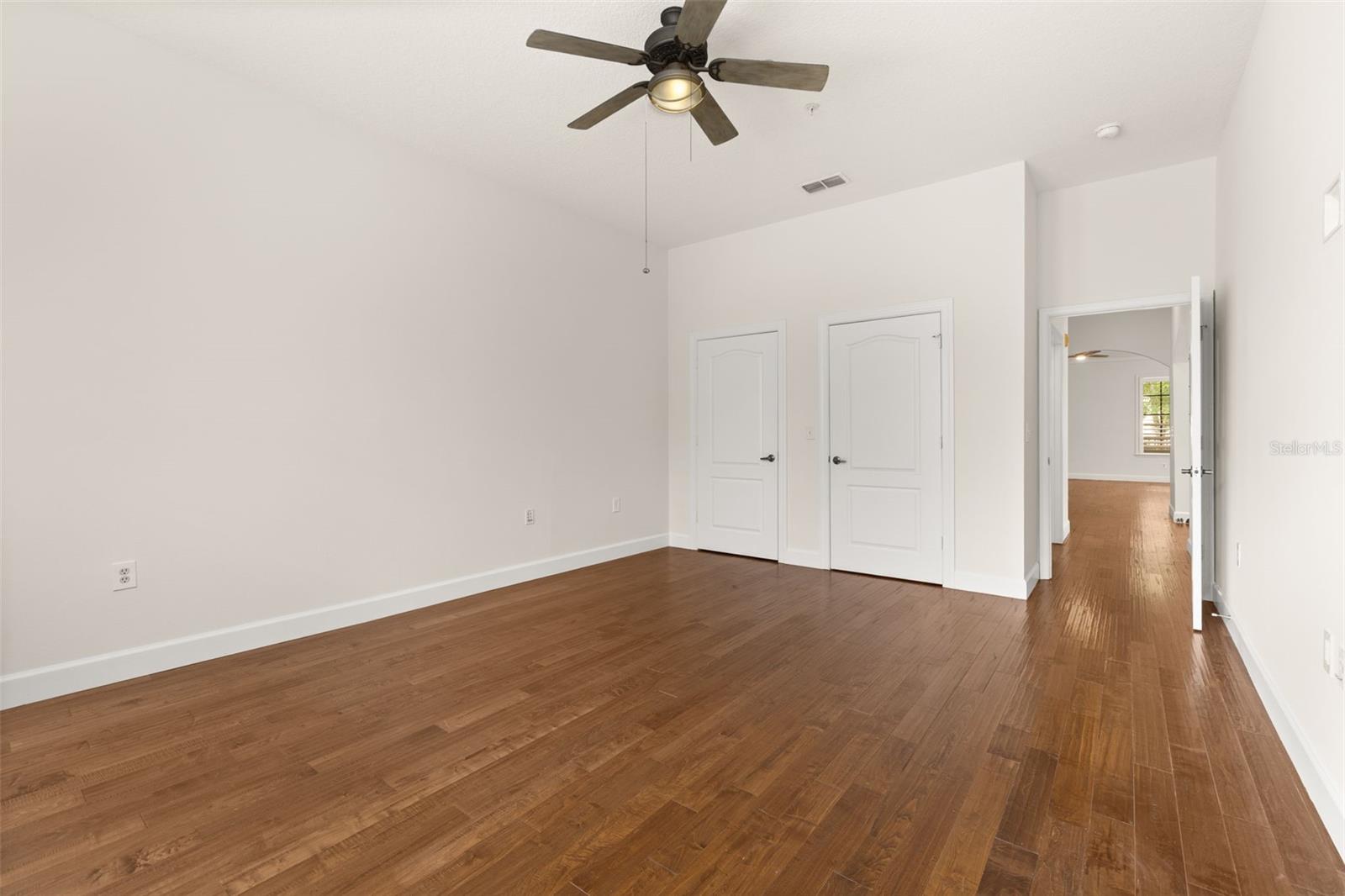 Image 51 of 93 For 502 Mirasol Circle 103