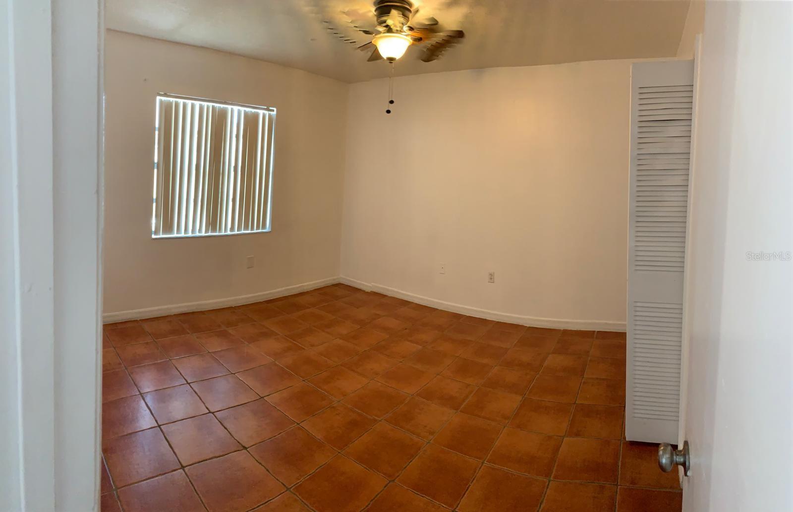 Image 4 of 7 For 2320 Margarita Court 2320