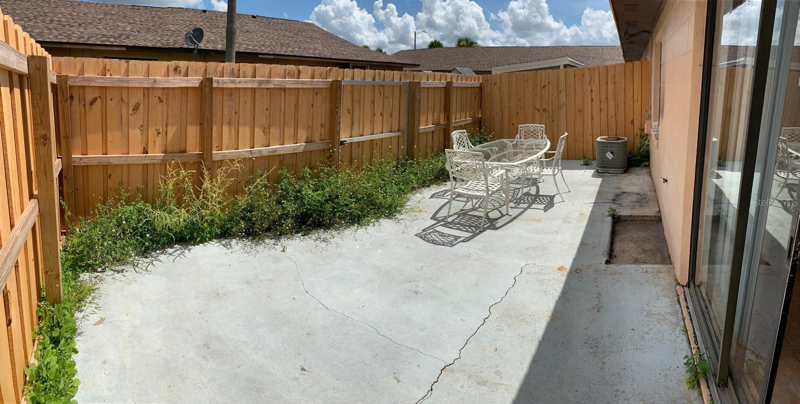 Image 6 of 7 For 2320 Margarita Court 2320