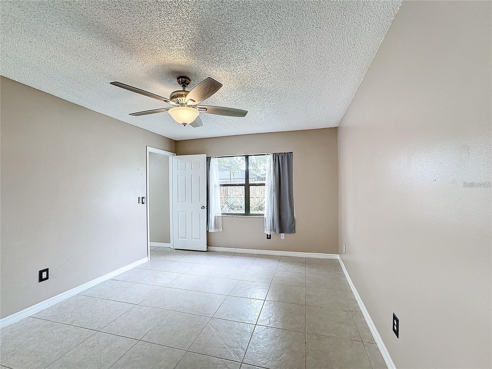 Image 16 of 20 For 103 Alameda Drive