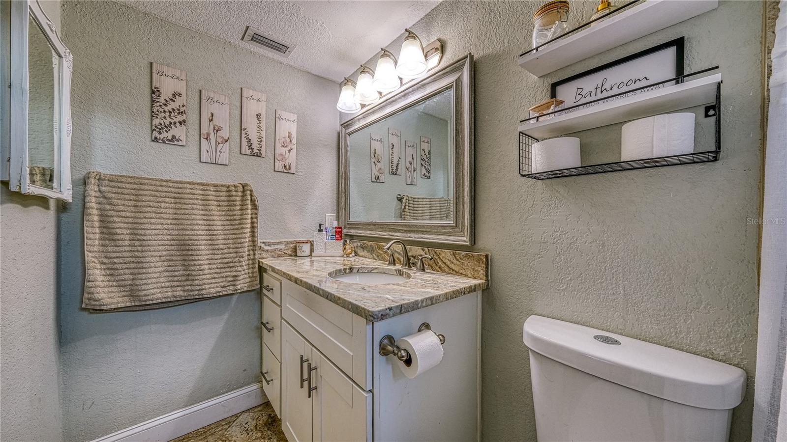 Image 22 of 41 For 9206 Gray Fox Lane