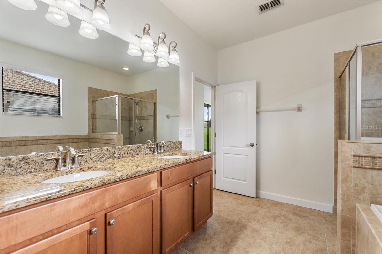 Image 38 of 96 For 1369 Palmetto Dunes Street