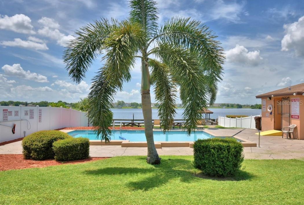 Image 30 of 38 For 623 Lake Dexter Circle