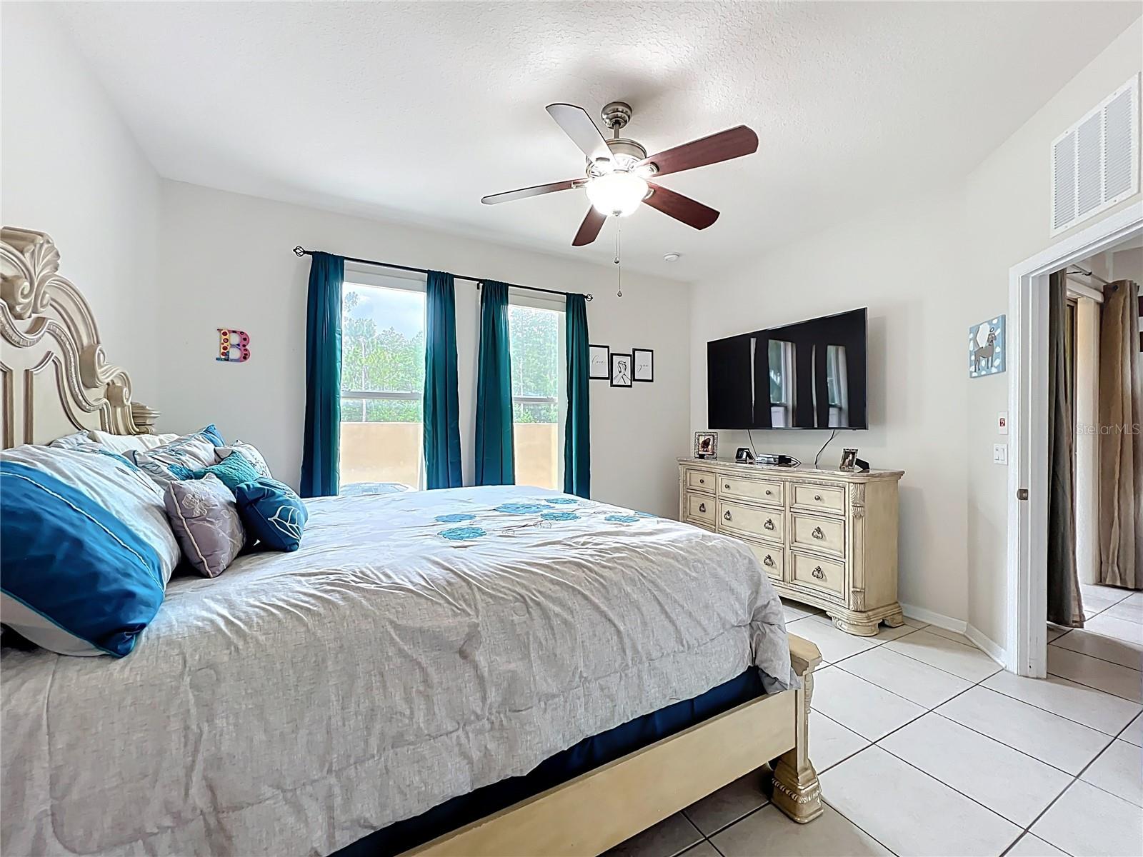 Image 11 of 38 For 14234 Desert Haven Street 14234