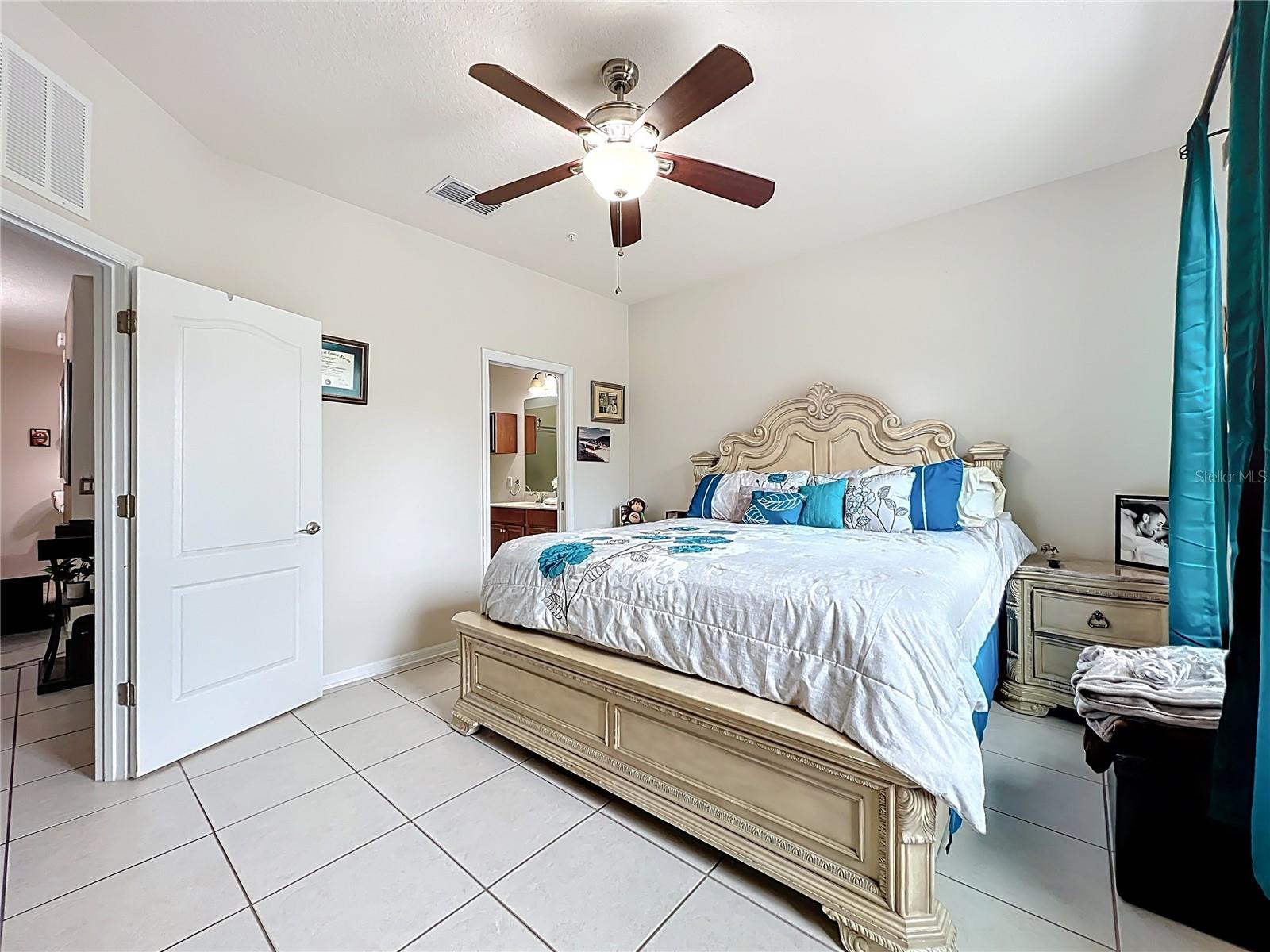 Image 12 of 38 For 14234 Desert Haven Street 14234