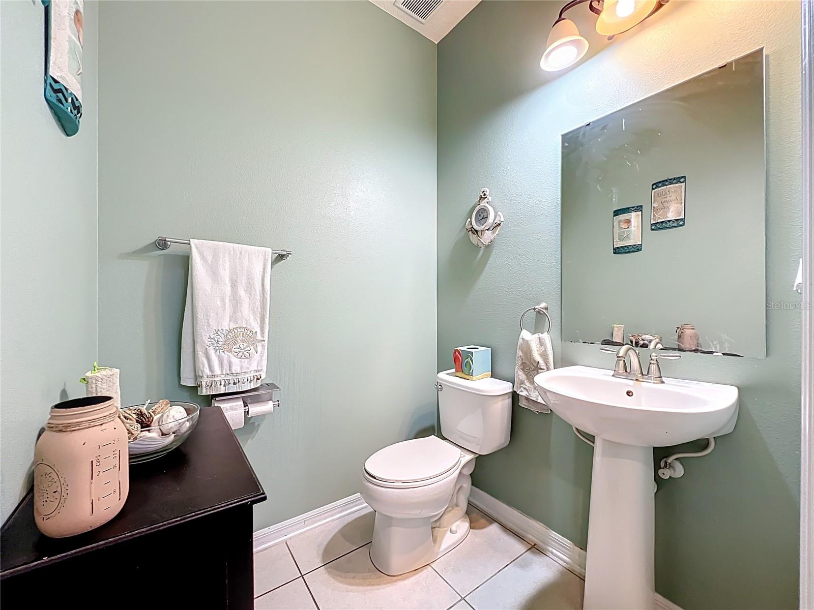 Image 15 of 38 For 14234 Desert Haven Street 14234