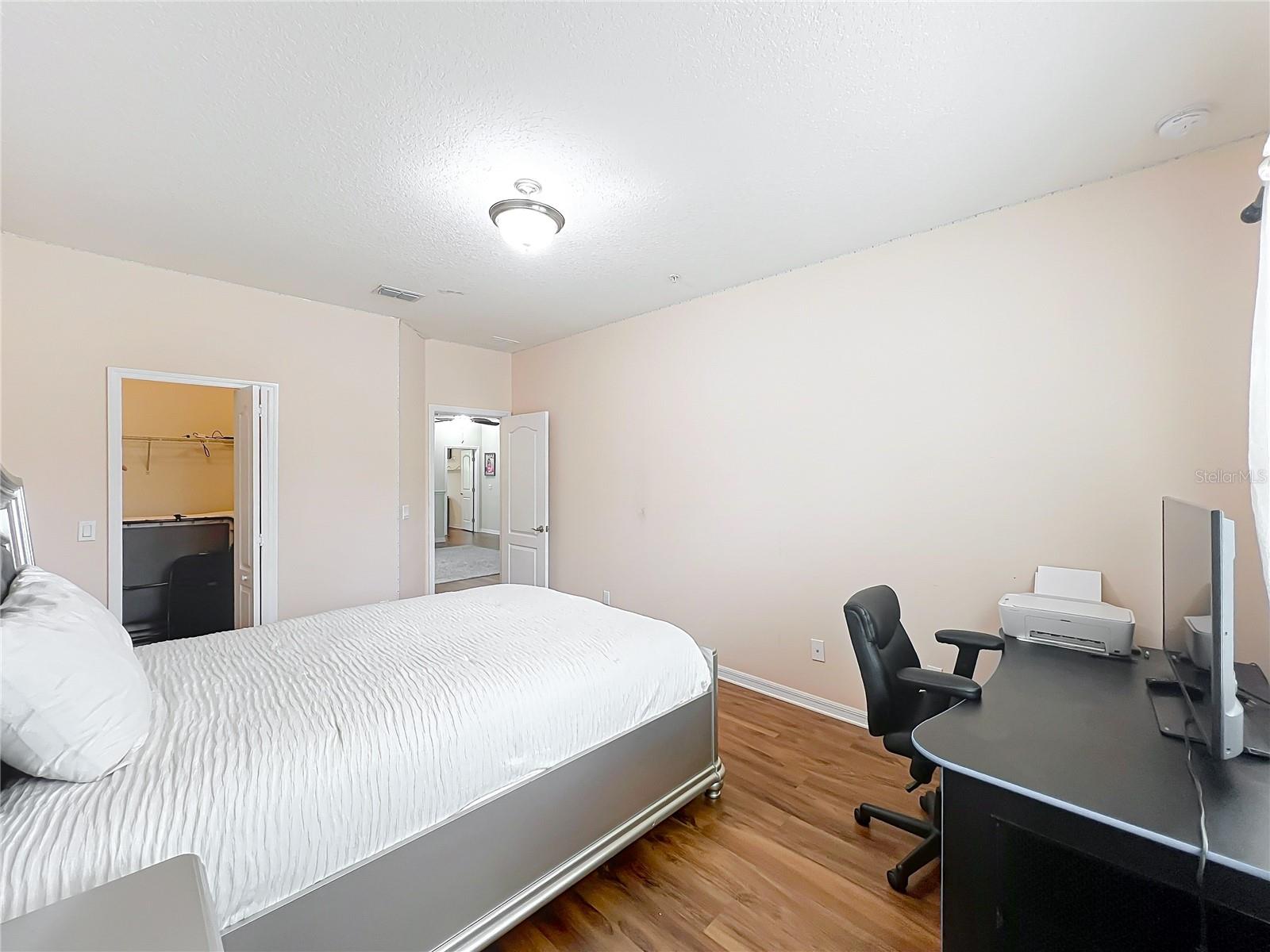 Image 30 of 38 For 14234 Desert Haven Street 14234