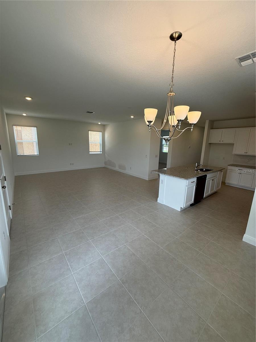 Image 9 of 35 For 2313 Broadbrook Drive