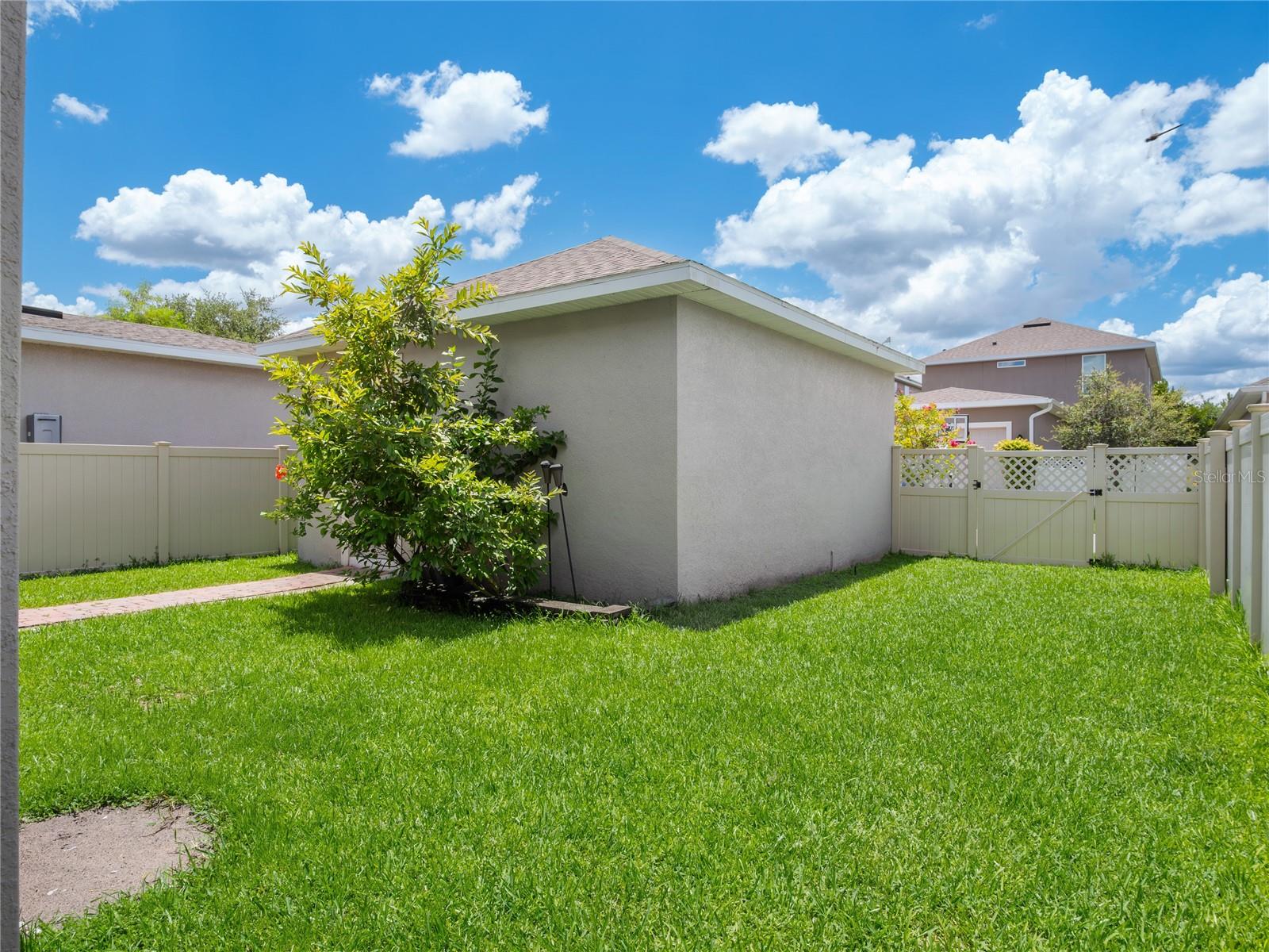 Image 28 of 28 For 7266 Desert Mandarin Street