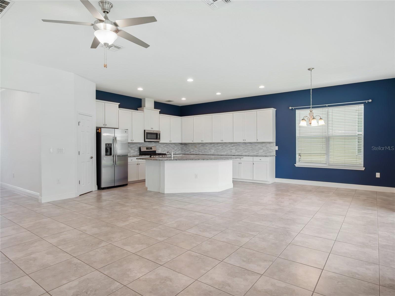 Image 6 of 28 For 7266 Desert Mandarin Street