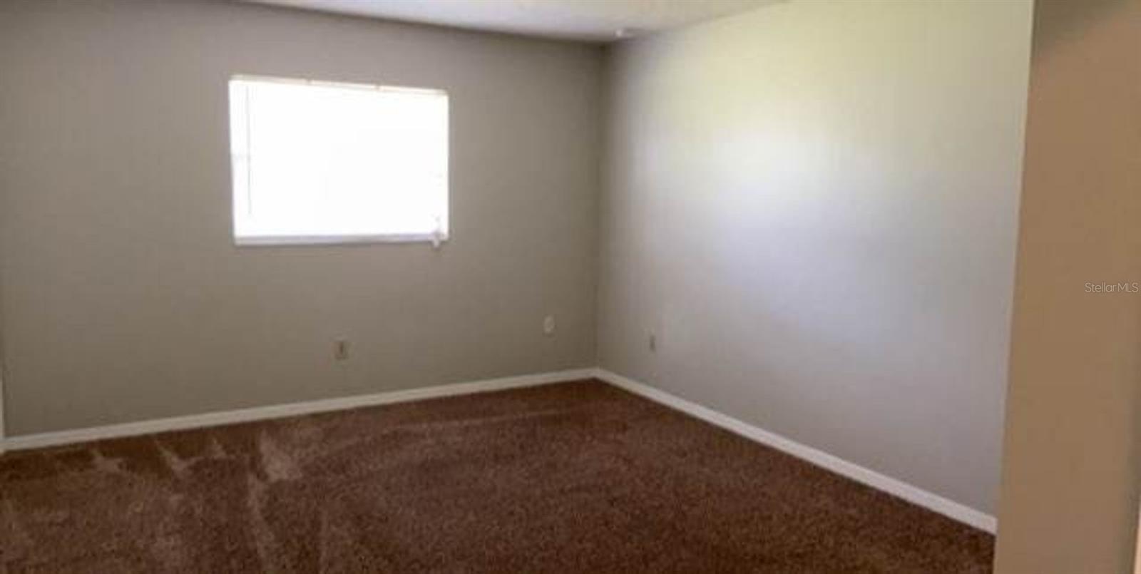 Image 10 of 24 For 118 Des Pinar Lane