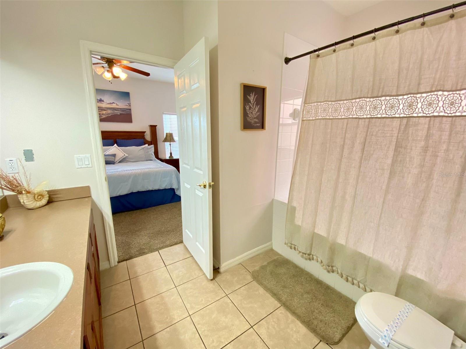 Image 16 of 48 For 8000 Acadia Estates Court