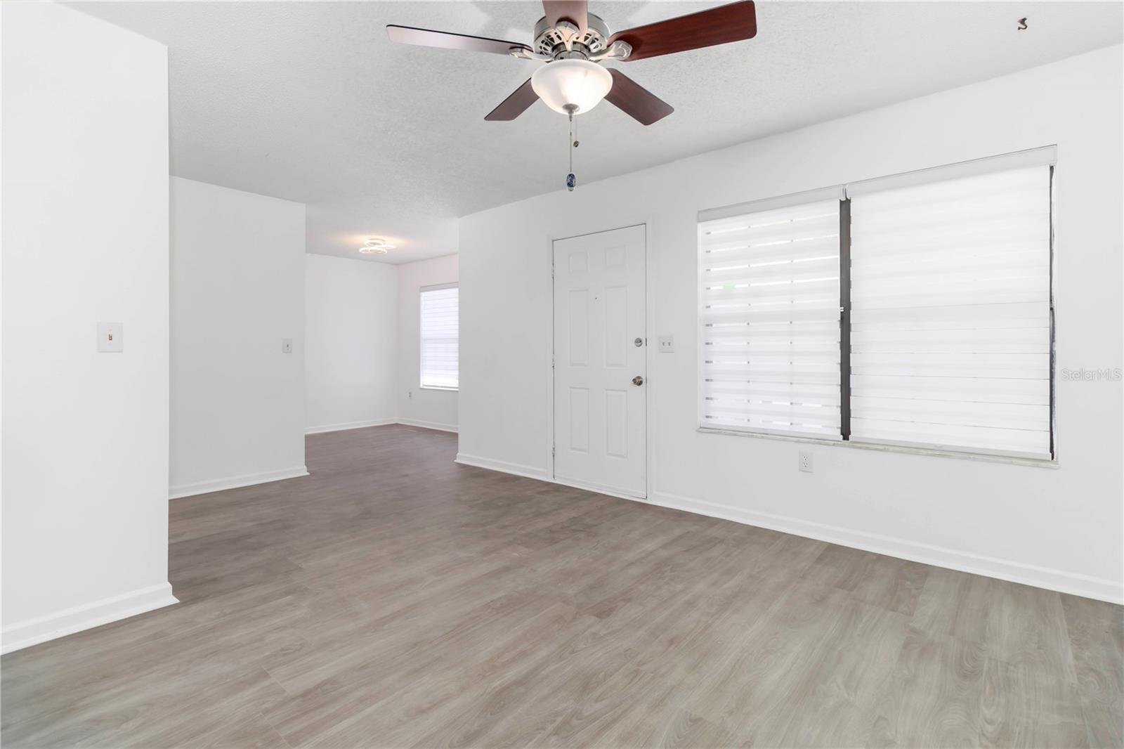 Image 10 of 30 For 840 Center Avenue 80