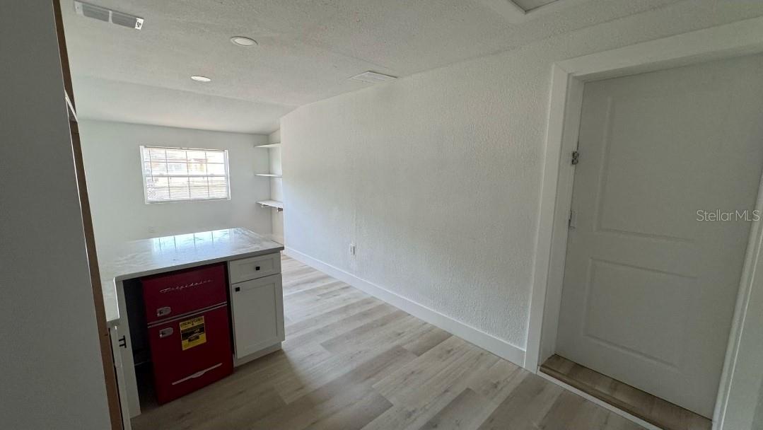 Image 6 of 6 For 8150 Sun Vista Way