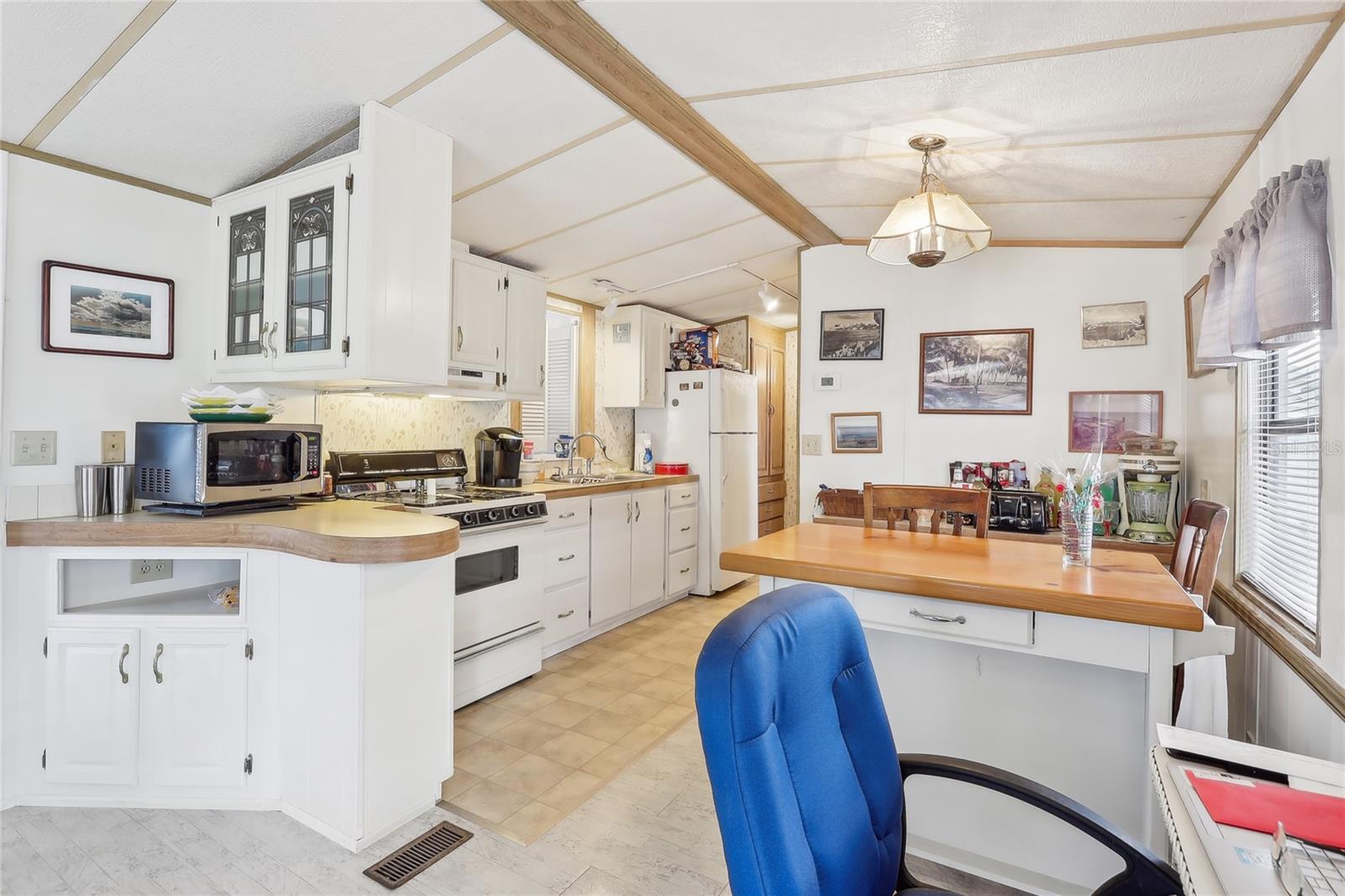 Image 12 of 28 For 101 Citrus Ridge Drive