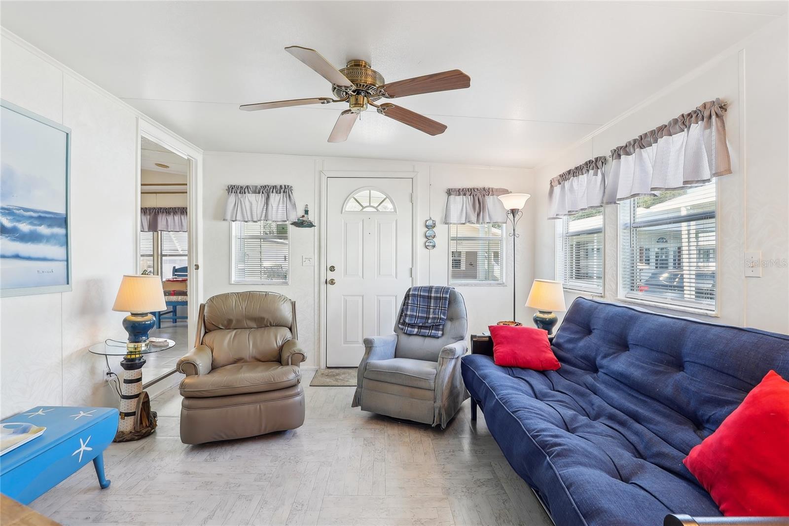 Image 5 of 28 For 101 Citrus Ridge Drive