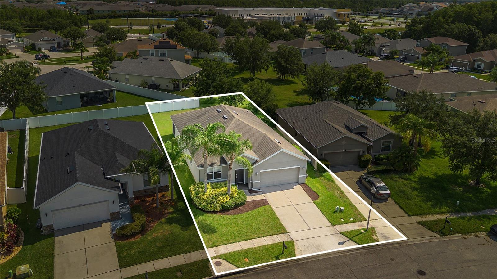 Image 22 of 26 For 2663 Youngford Street
