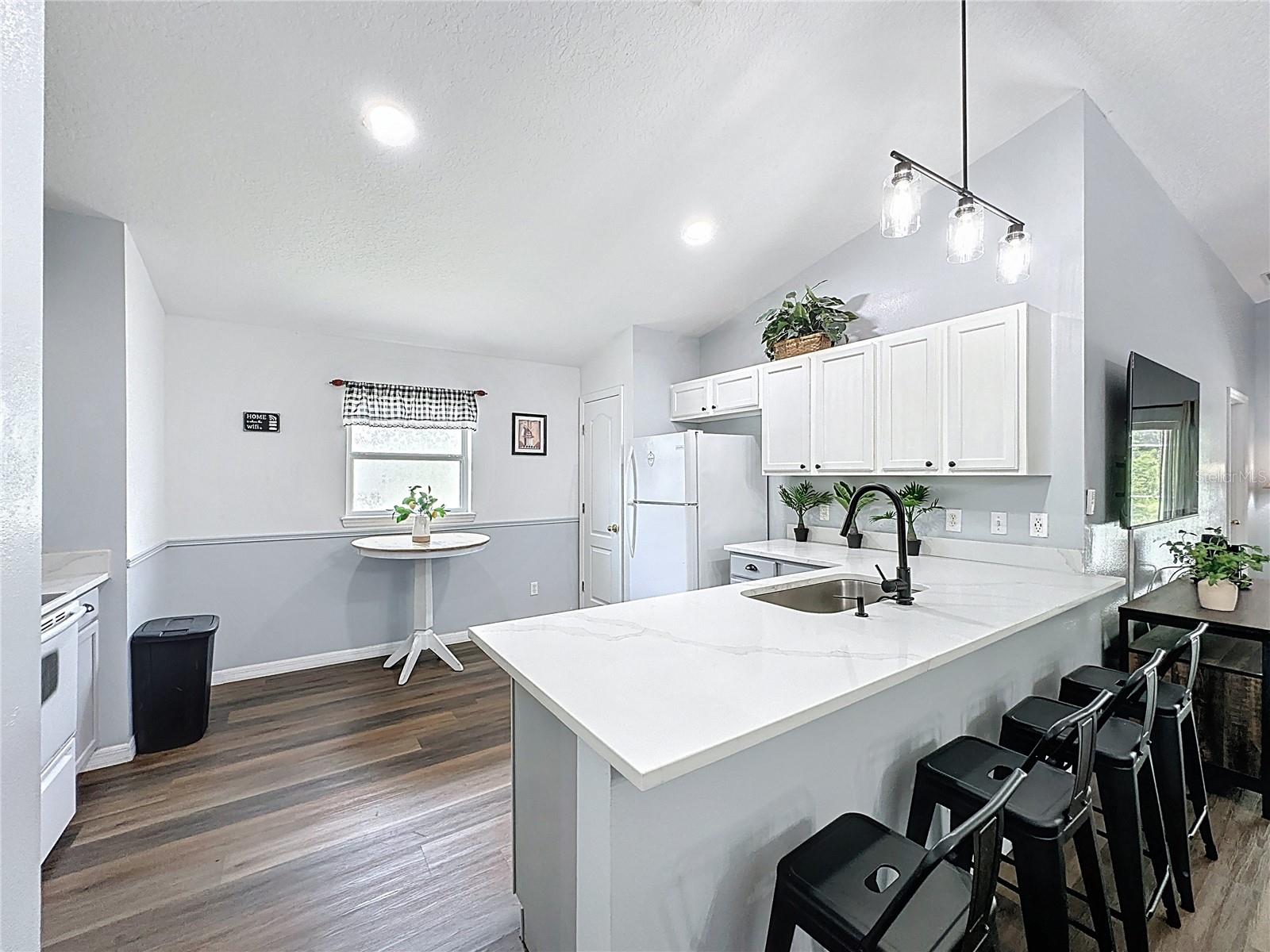 Image 11 of 56 For 838 Sandy Ridge Drive