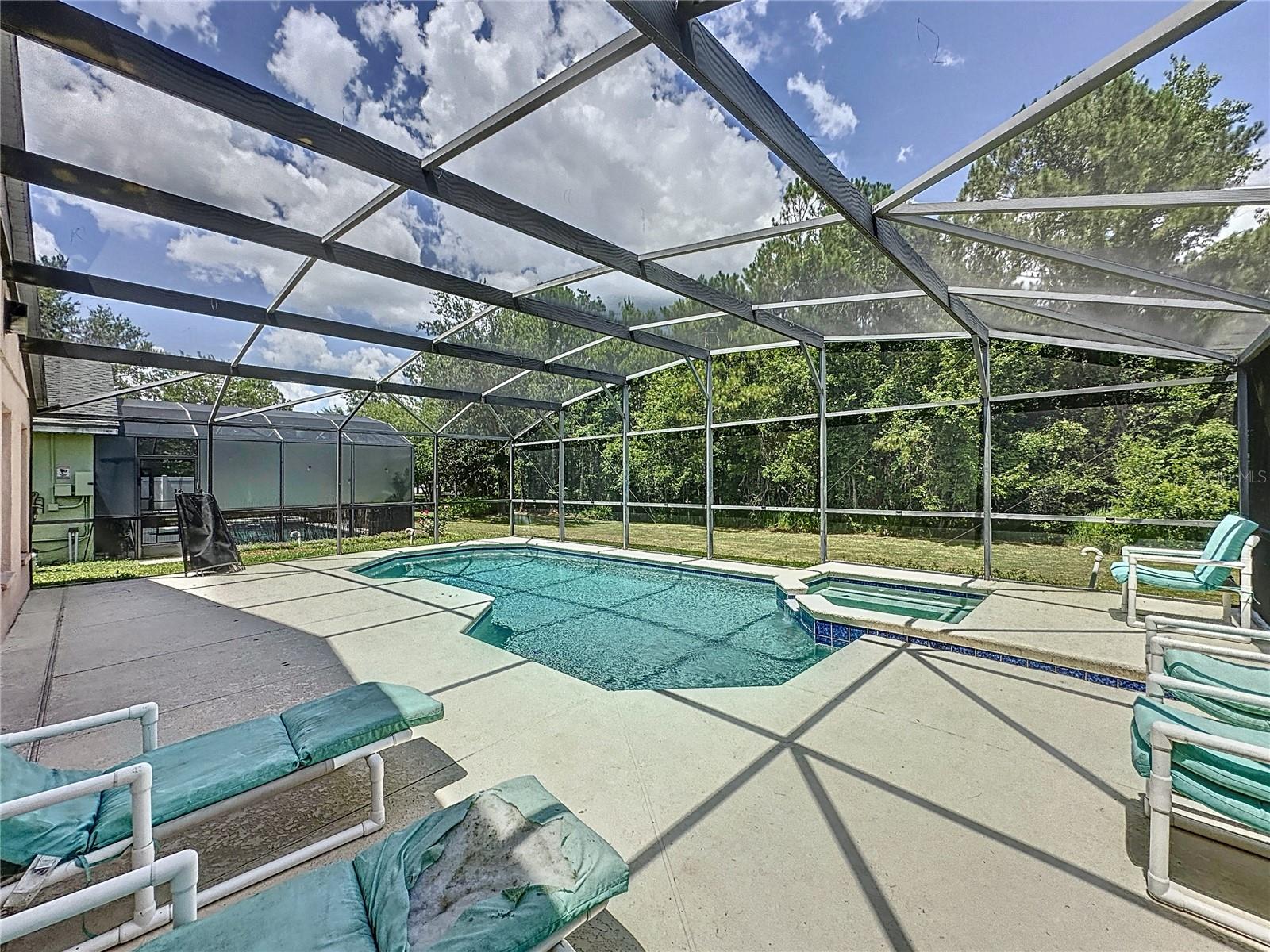 Image 18 of 56 For 838 Sandy Ridge Drive