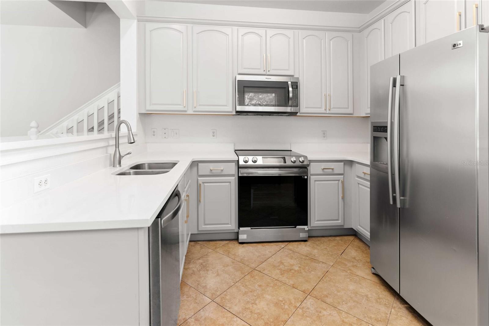 Image 11 of 52 For 6803 Sperone Street
