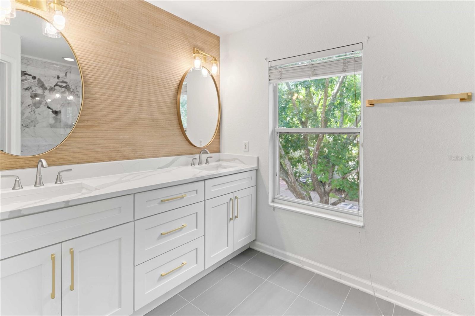 Image 18 of 52 For 6803 Sperone Street