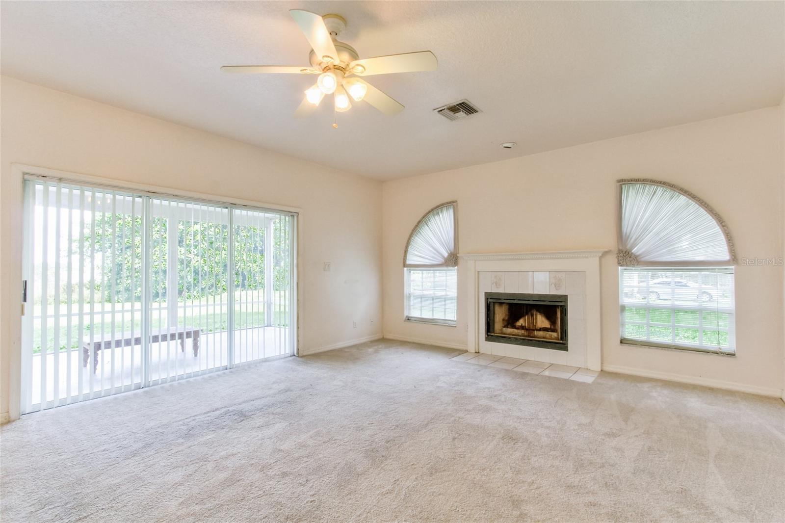 Image 11 of 58 For 4905 Lake Cecile Drive
