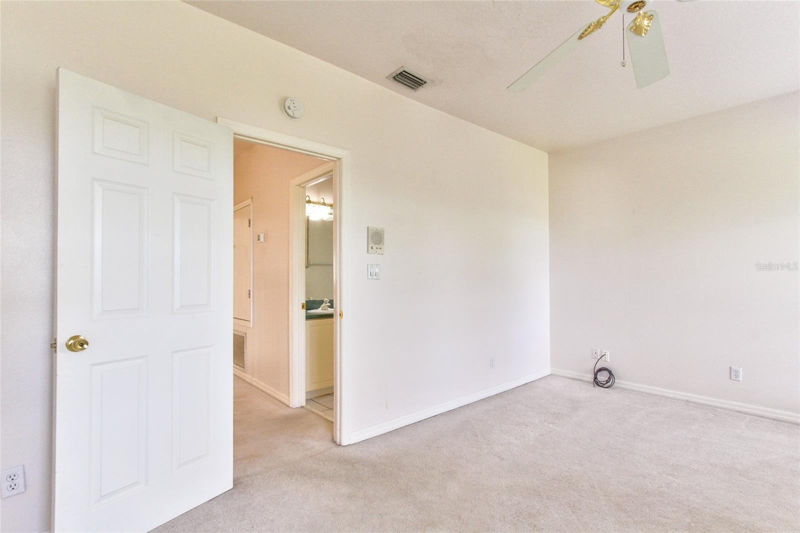 Image 40 of 58 For 4905 Lake Cecile Drive