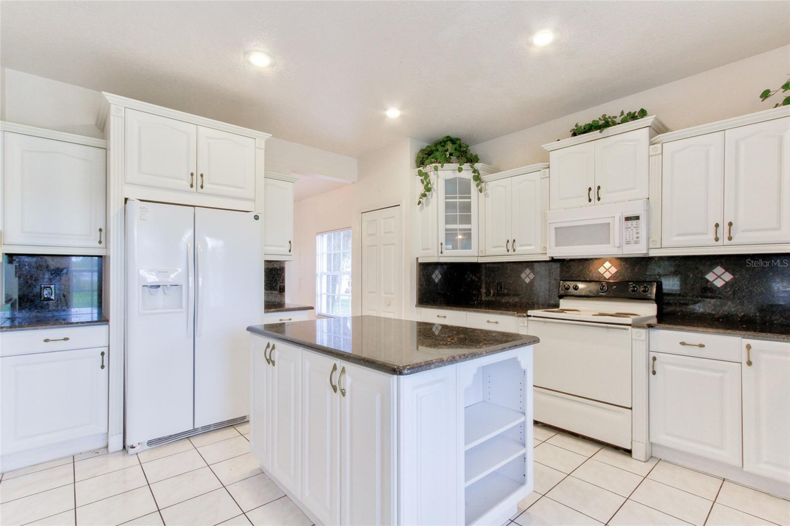 Image 5 of 58 For 4905 Lake Cecile Drive