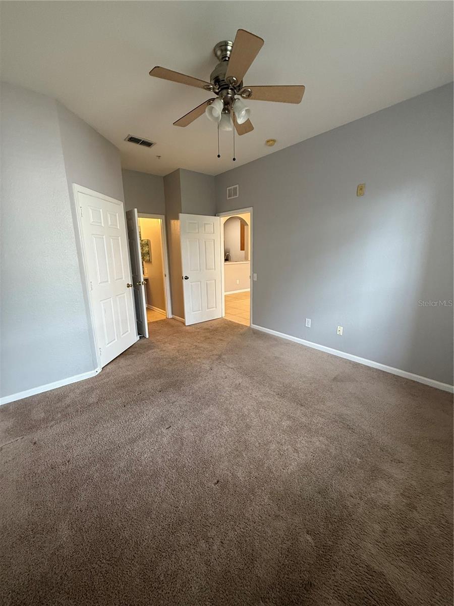 Image 19 of 34 For 6100 Stevenson Drive 202