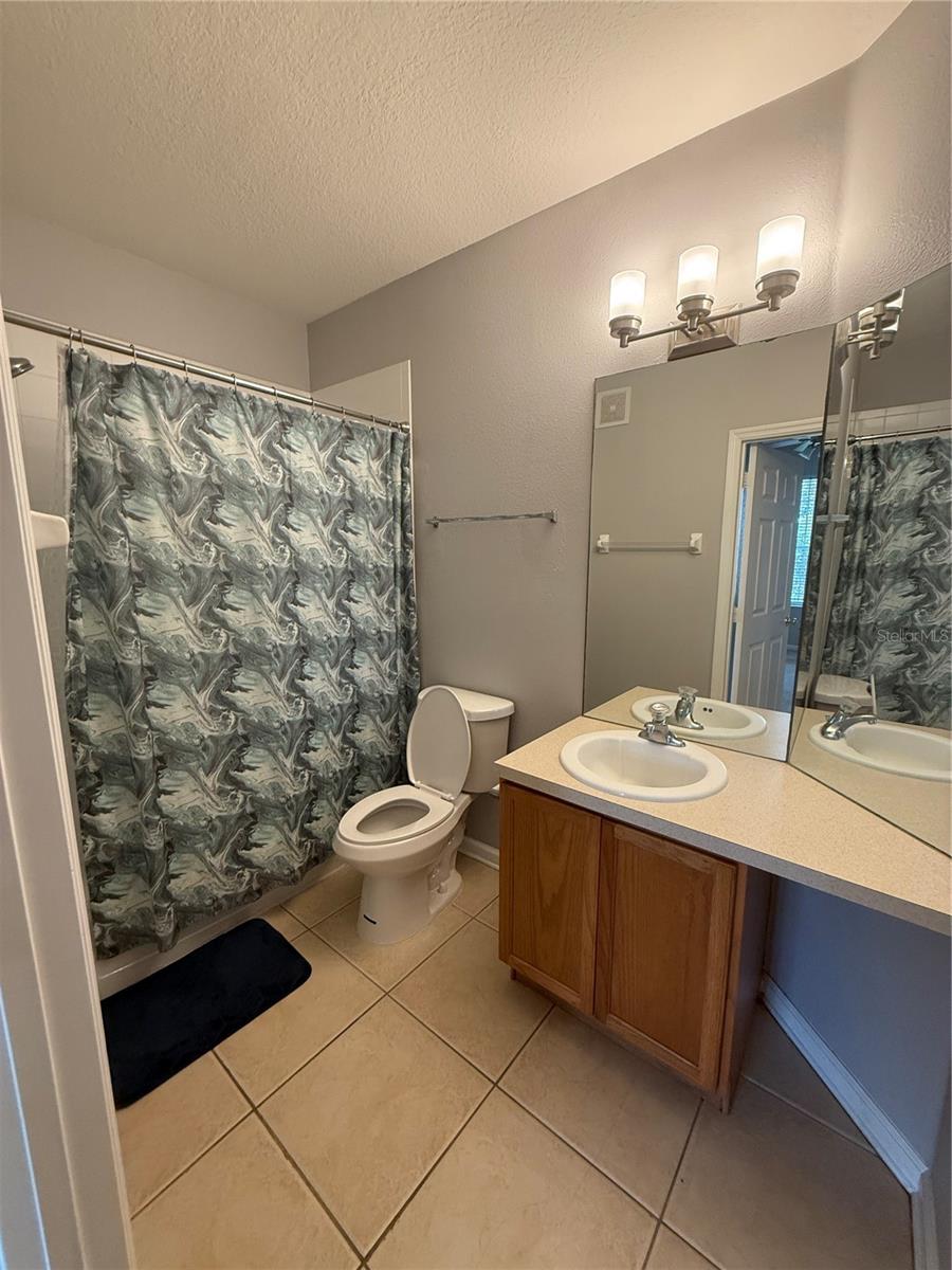 Image 24 of 34 For 6100 Stevenson Drive 202