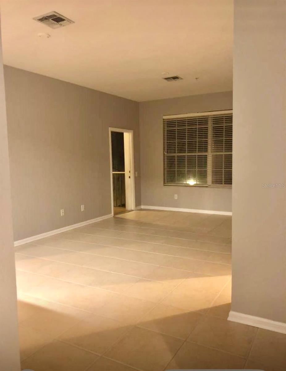 Image 4 of 34 For 6100 Stevenson Drive 202