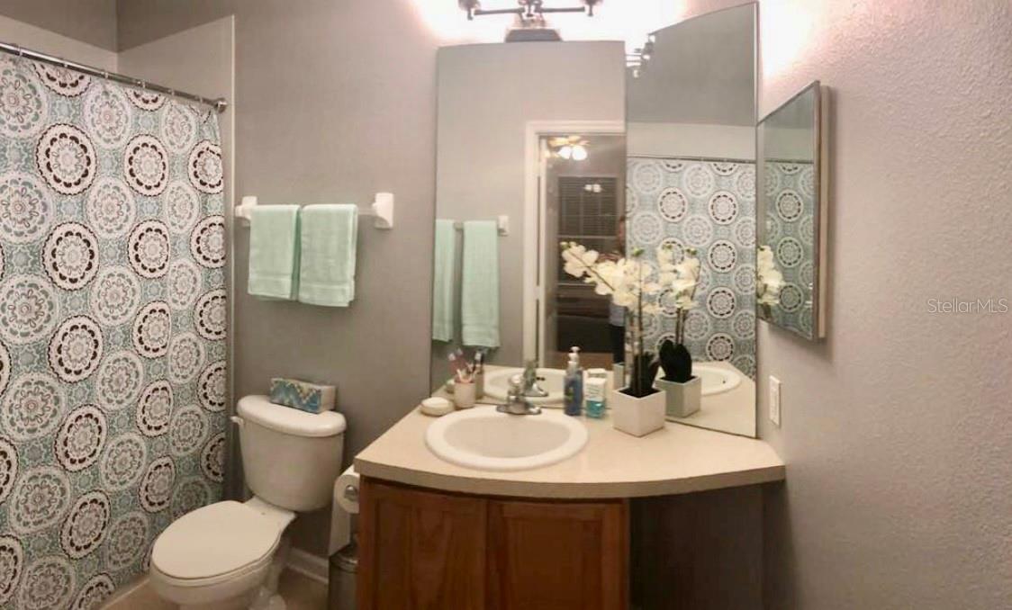 Image 7 of 34 For 6100 Stevenson Drive 202