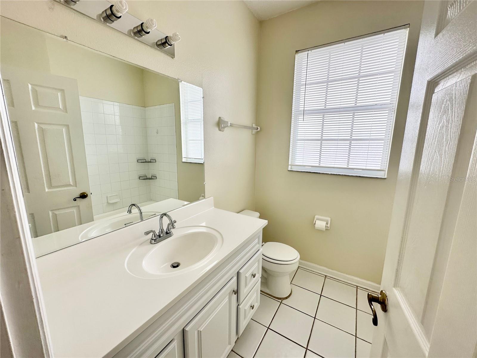 Image 10 of 13 For 7109 Yacht Basin Avenue 430