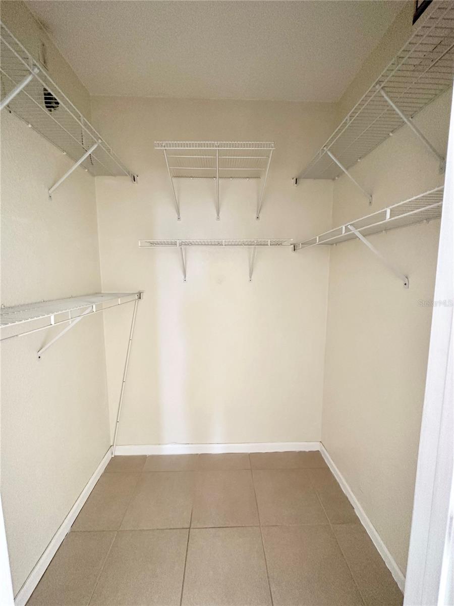 Image 12 of 13 For 7109 Yacht Basin Avenue 430