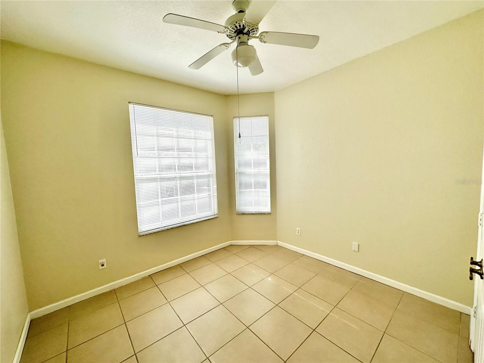 Image 6 of 13 For 7109 Yacht Basin Avenue 430