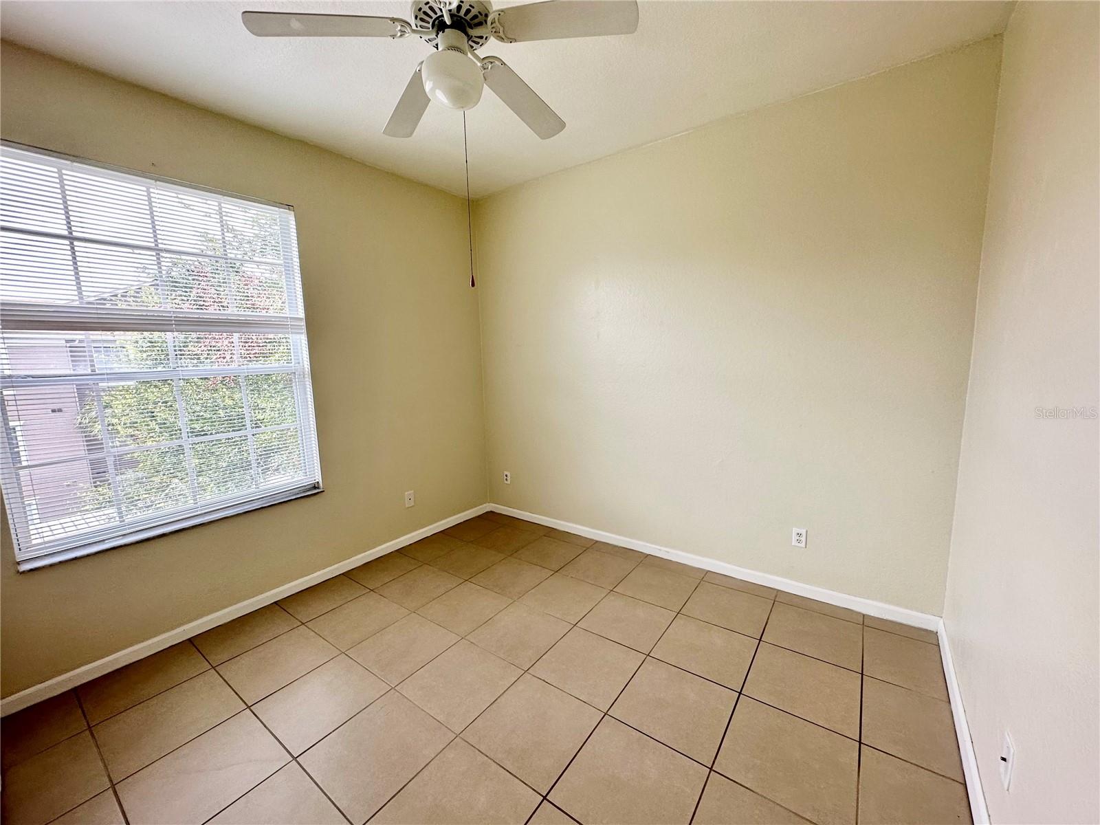 Image 7 of 13 For 7109 Yacht Basin Avenue 430