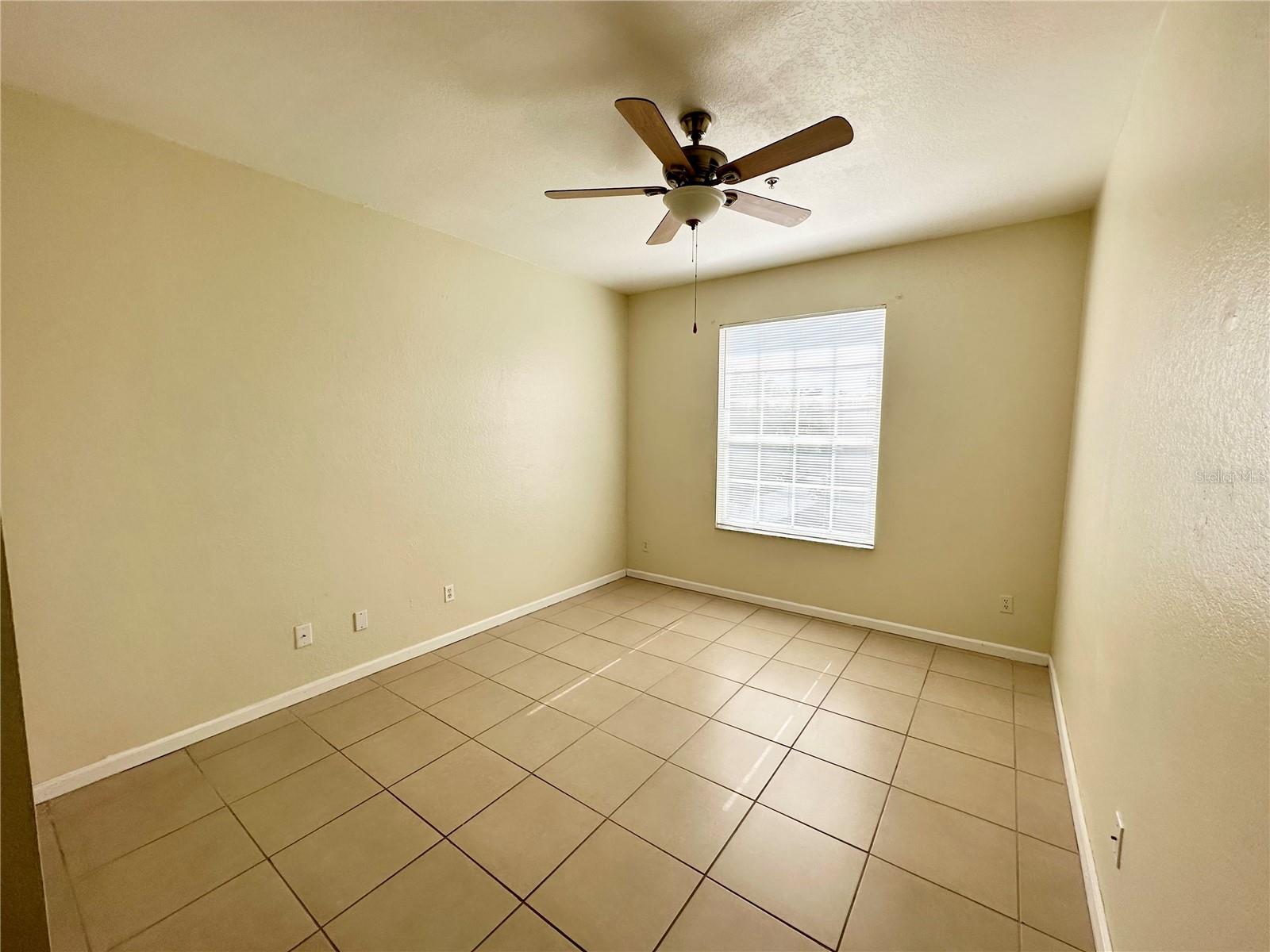 Image 8 of 13 For 7109 Yacht Basin Avenue 430