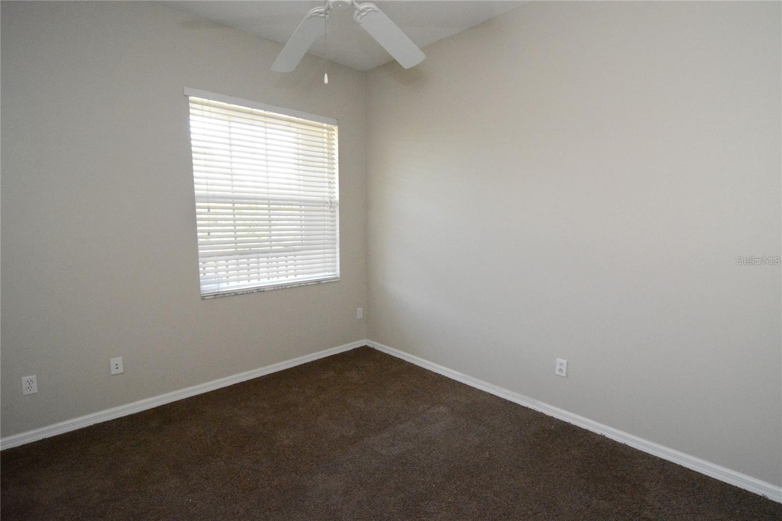 Image 6 of 10 For 9422 Myrtle Creek Lane