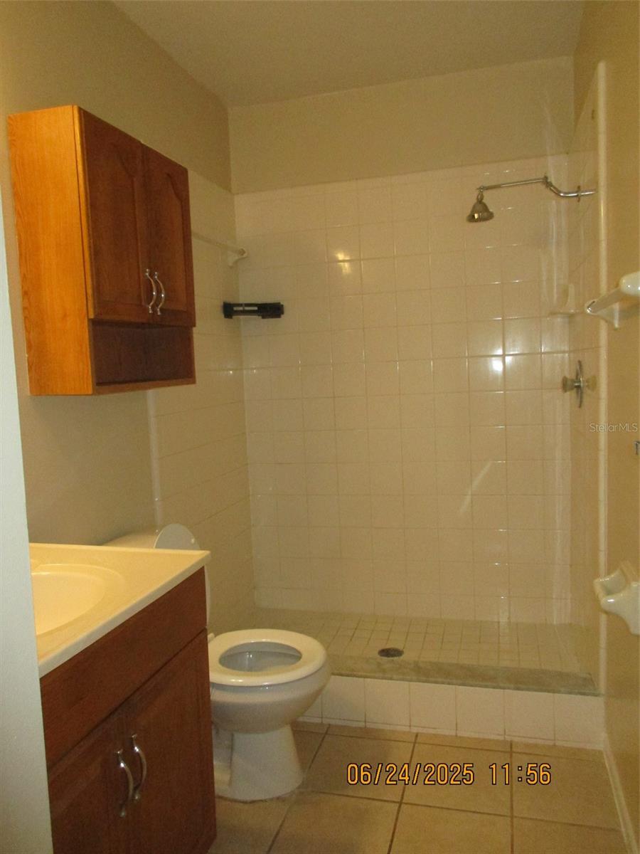 Image 21 of 35 For 3125 Wickham Avenue