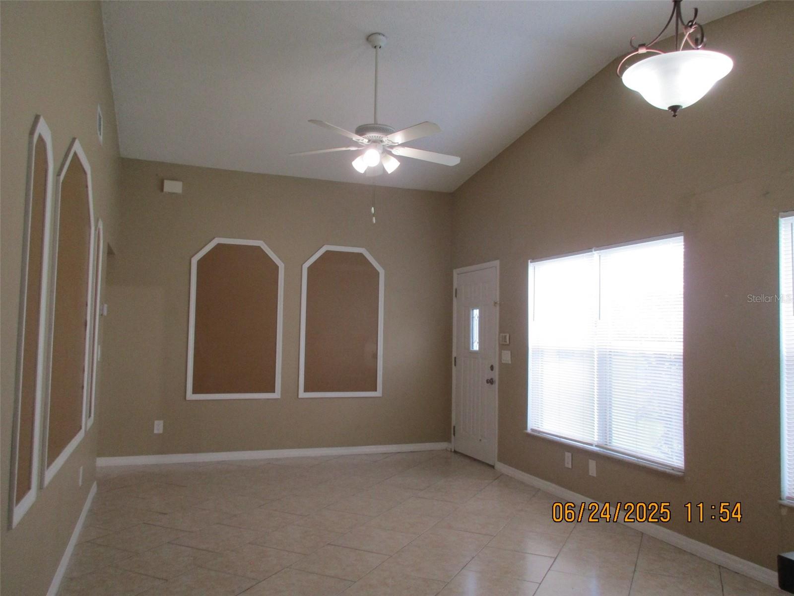 Image 8 of 35 For 3125 Wickham Avenue