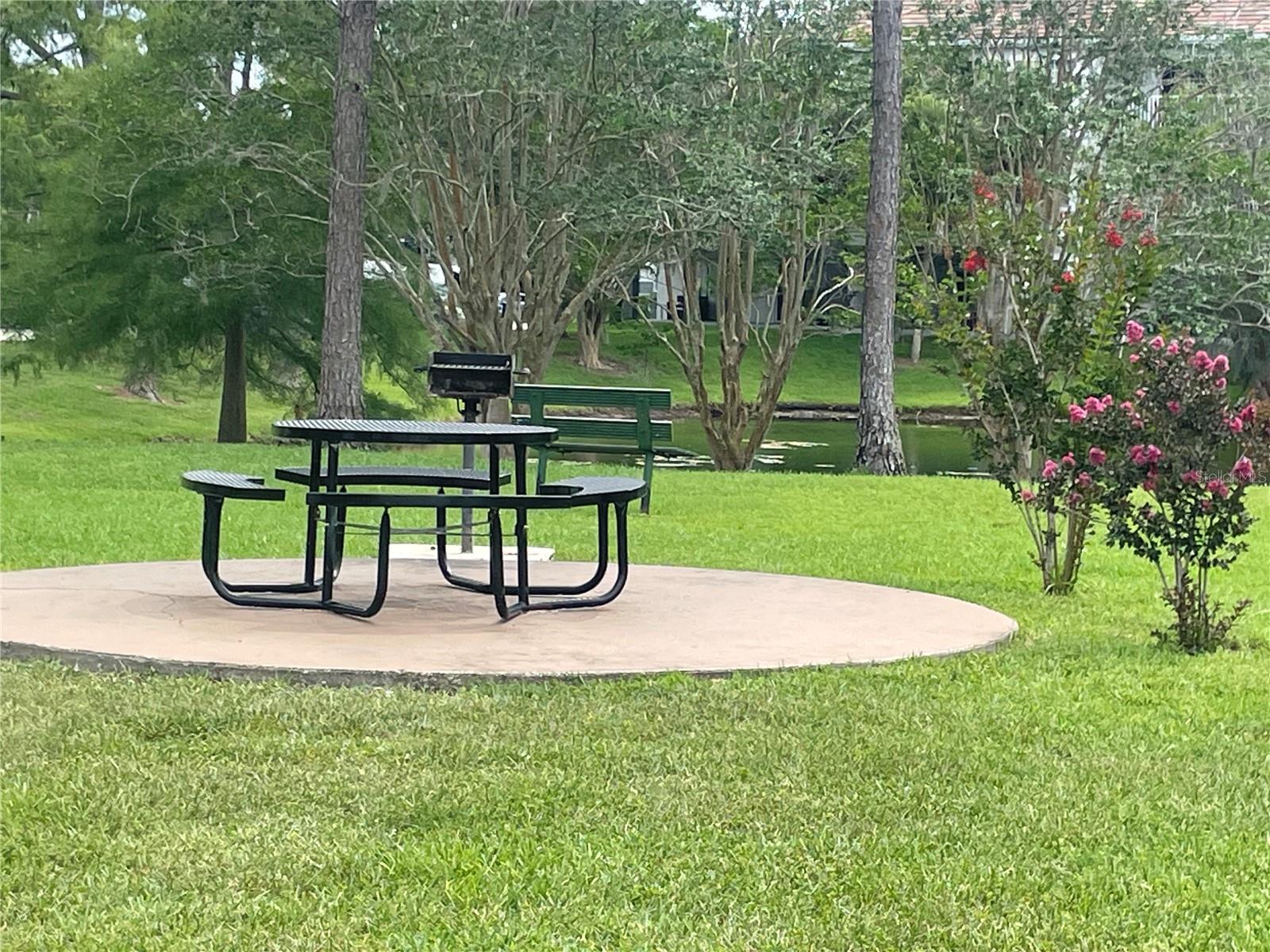 Image 12 of 16 For 14037 Fairway Island Drive 235