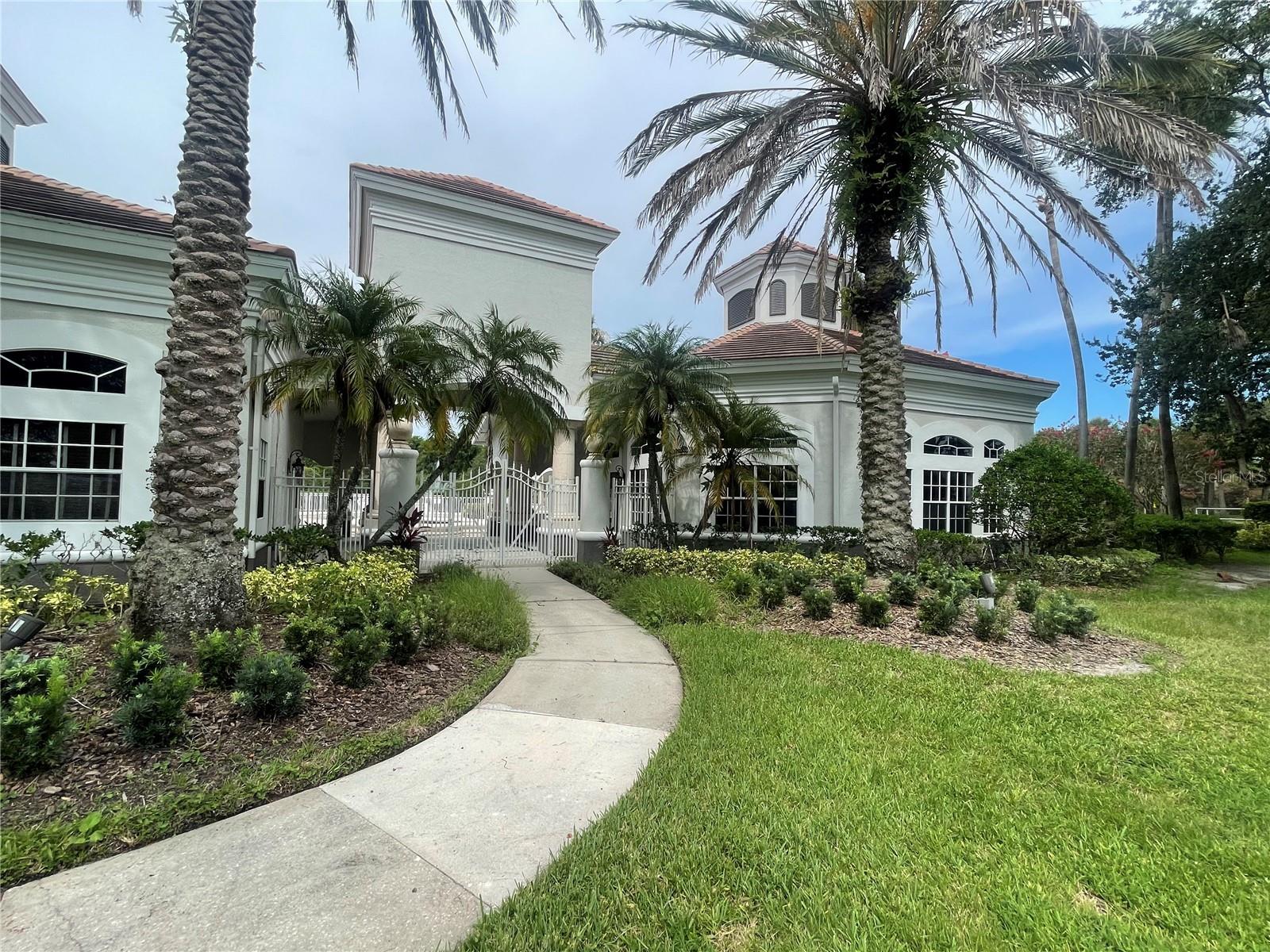 Image 16 of 16 For 14037 Fairway Island Drive 235