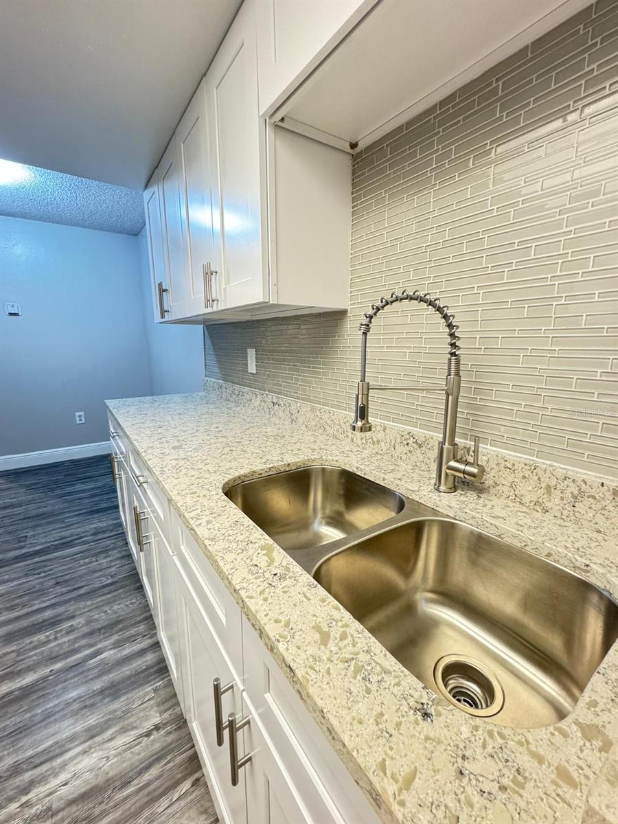 Image 20 of 28 For 5967 Village Circle Ge