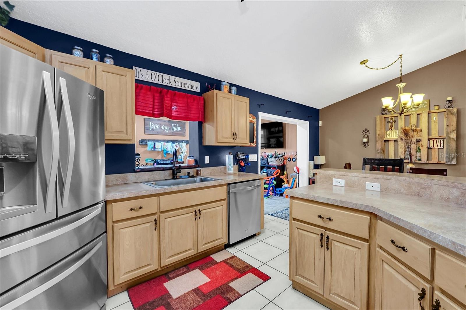 Image 16 of 34 For 4828 Jeanette Ct